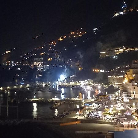 Appartamenti Casamalfi Vista Mare Luaran gambar