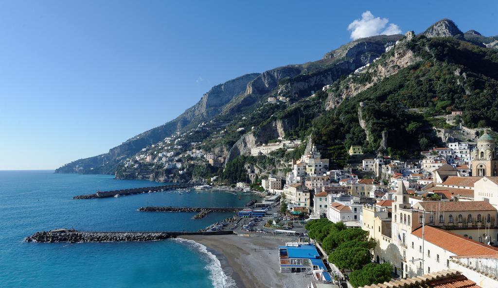 Appartamenti Casamalfi Vista Mare Luaran gambar