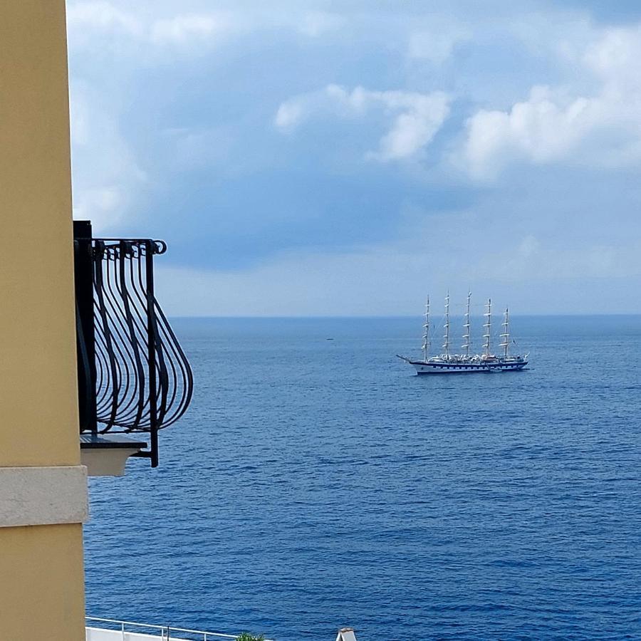 Appartamenti Casamalfi Vista Mare Luaran gambar