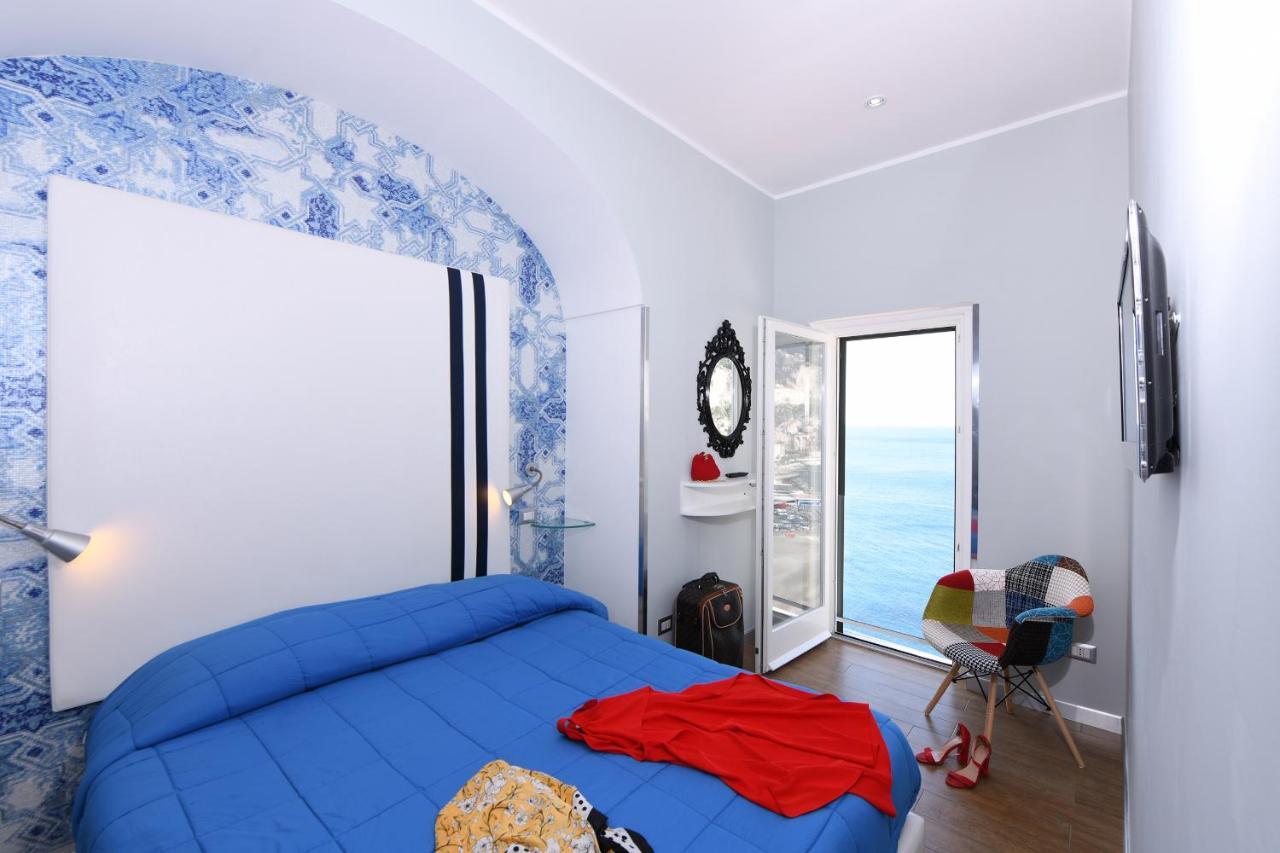 Appartamenti Casamalfi Vista Mare Luaran gambar