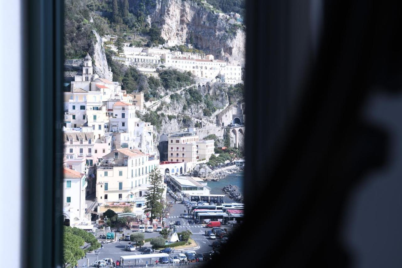 Appartamenti Casamalfi Vista Mare Luaran gambar