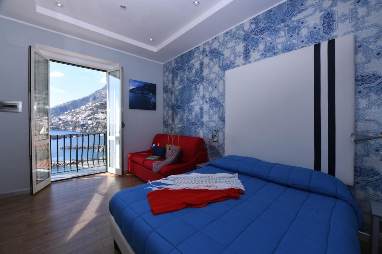 Appartamenti Casamalfi Vista Mare Luaran gambar