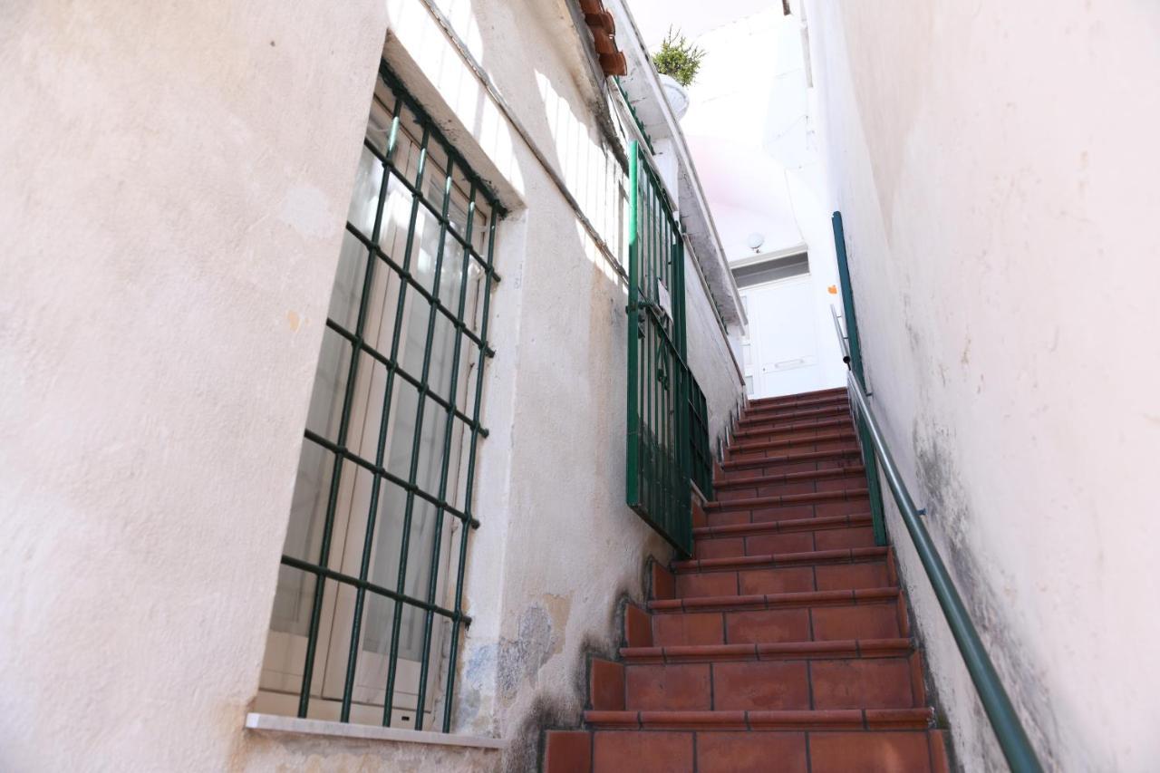 Appartamenti Casamalfi Vista Mare Luaran gambar