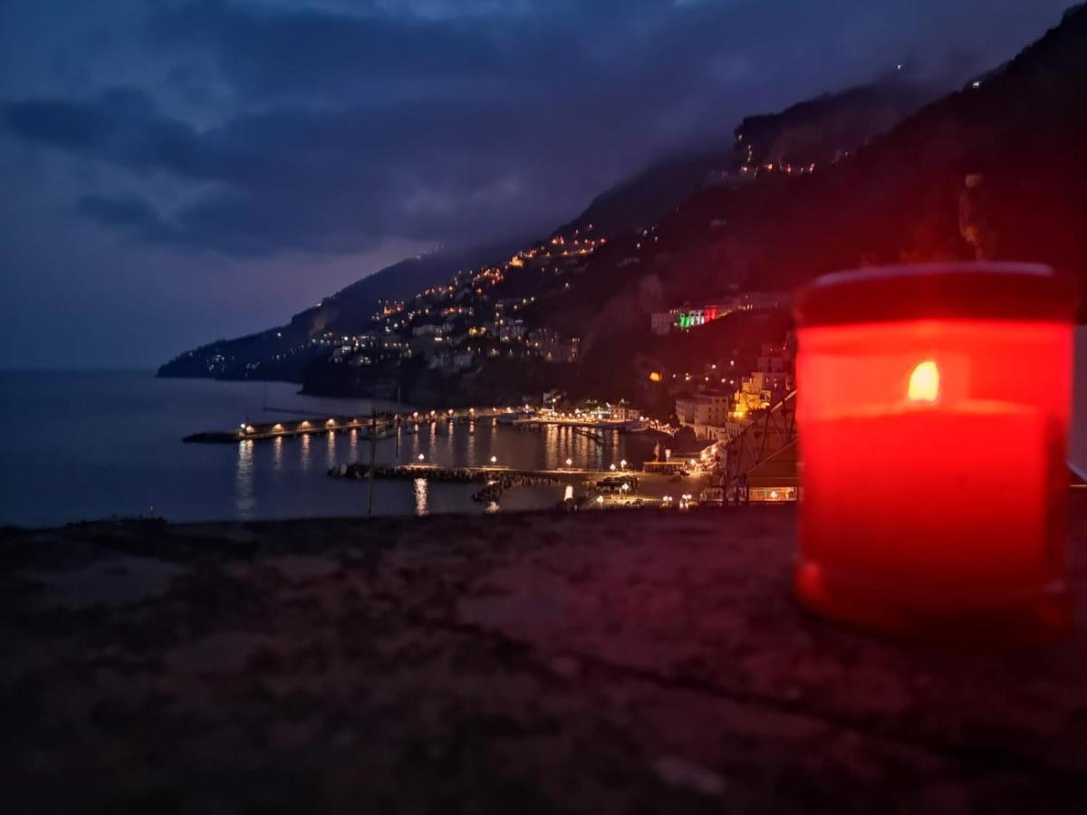Appartamenti Casamalfi Vista Mare Luaran gambar